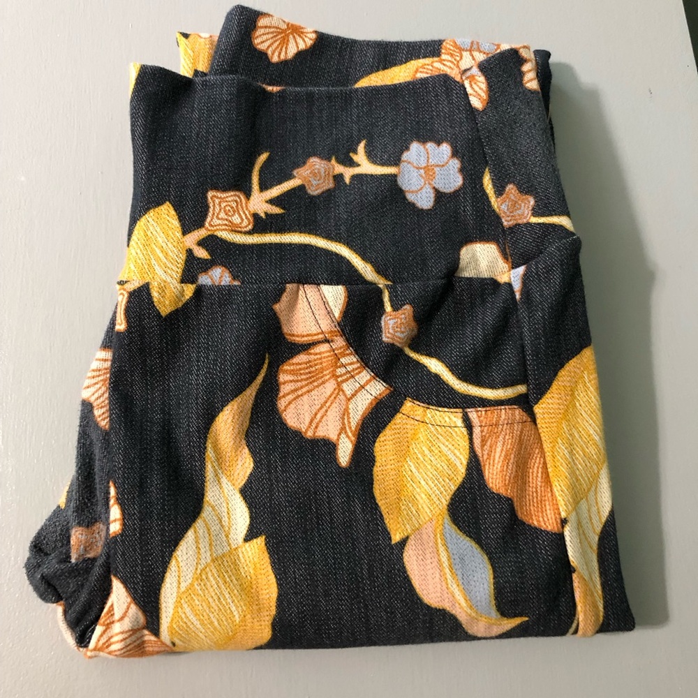 Agnes and Dora floral Moro jeggings